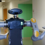 Bild von Pflegeroboter HoLLiE